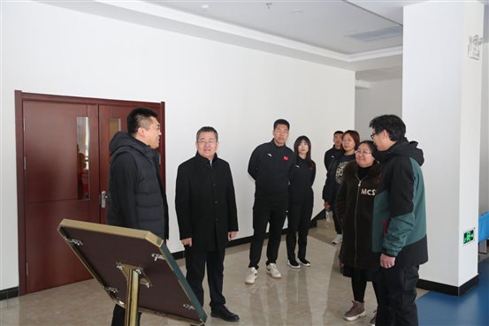 体育学院深入通辽市第一中学开展实地调研活动