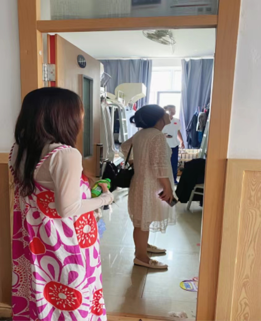 图片2.png 图片2.png