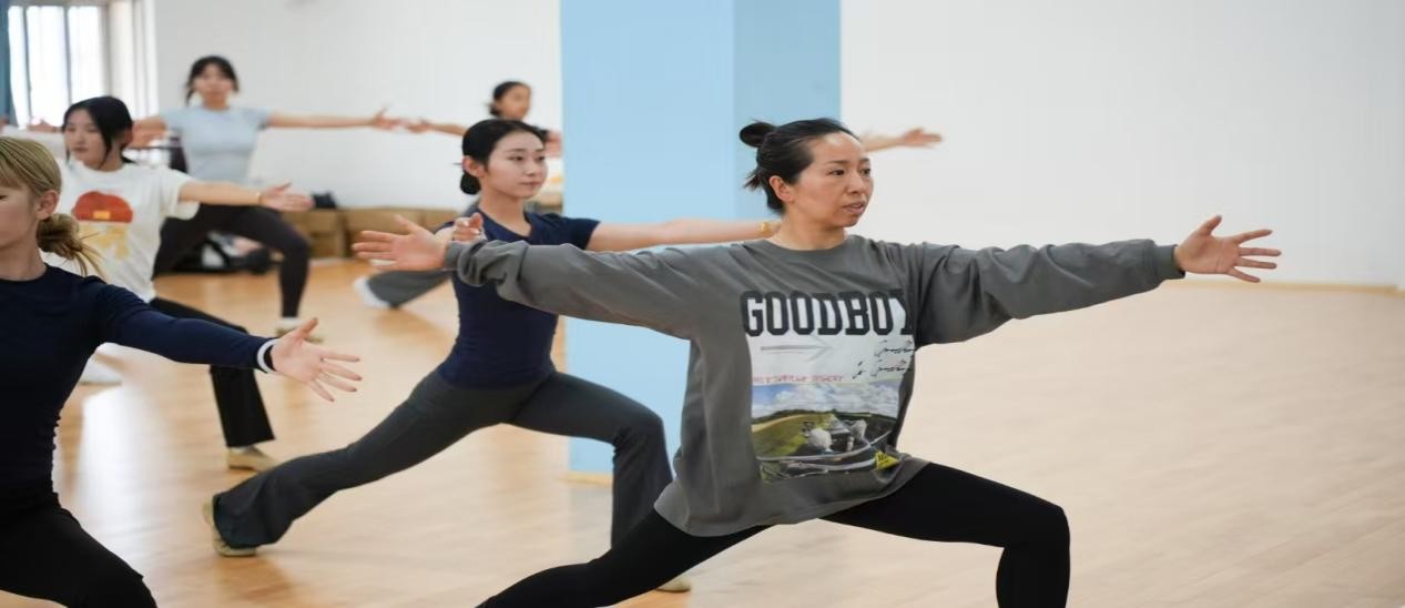 图片9.jpg 图片9.jpg